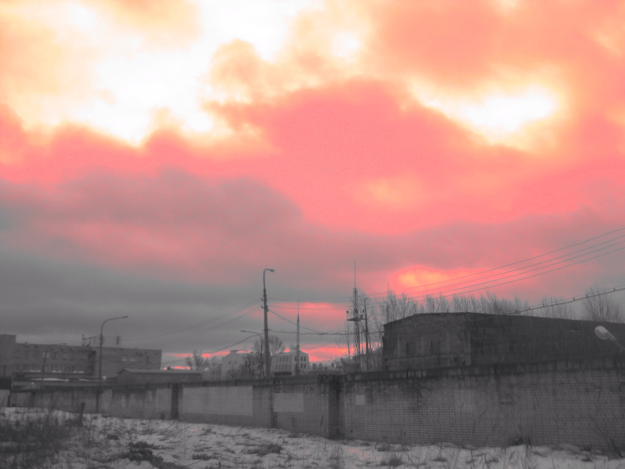 Pinkie Industrial, photograph 13